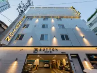 Button Hotel 甘川文化村附近的飯店