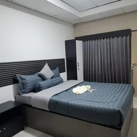 Neomi Neomi Guest House Malang