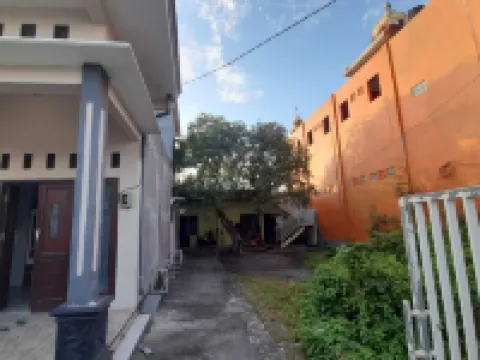 Hotel O Aero Kost Bu Lisa Syariah Near Pasar Tradisional Lawang فنادق في غريسيك ريجينسي