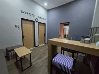 Satria Guest House near Unsoed Purwokerto