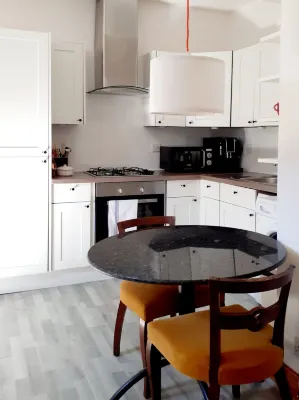 Stylish 2BR · Free Parking · Heart of Edinburgh - Bintang 2