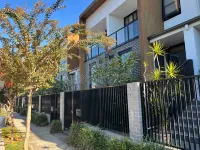 Spacious & Quiet 4BR, 2BA Home Near Sydney Airport, CBD & Beaches -  case vacanza in affitto