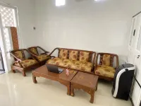 OYO 95348 Kost Baituna Syariah - 3 estrellas