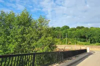 2 Bed Lovely apartment close 2 City Center and  Rail Station - Апартаменты