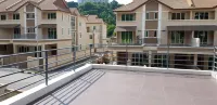 Greenlane98 @ 4Rooms / 5 Bathroom / 21 Pax Hotel di Jelutong