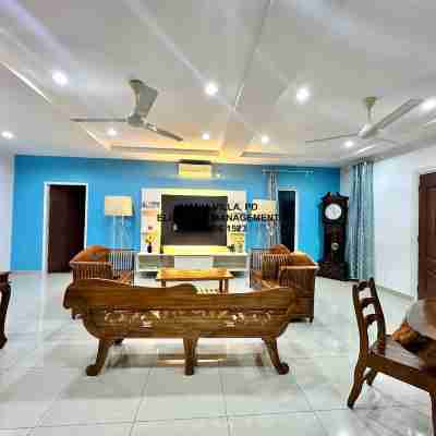 Amaya Villa PD by Secom for 22 paxs Others