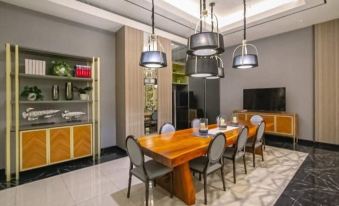 PakuwonMall Apartment @Anderson 2BR by B&B Host