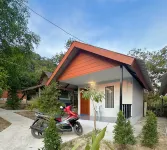 Maloop Cafe Bungalow