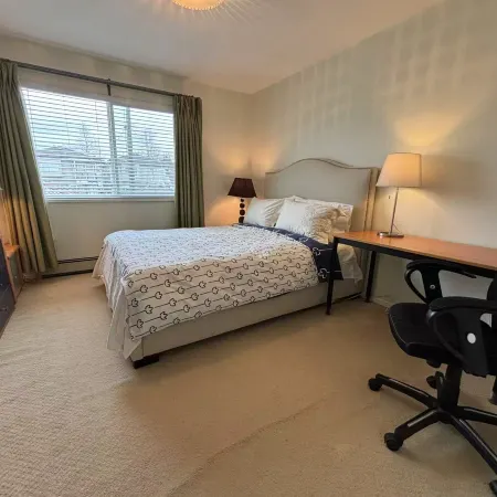 Vancouver Richmond Villa B&B 33