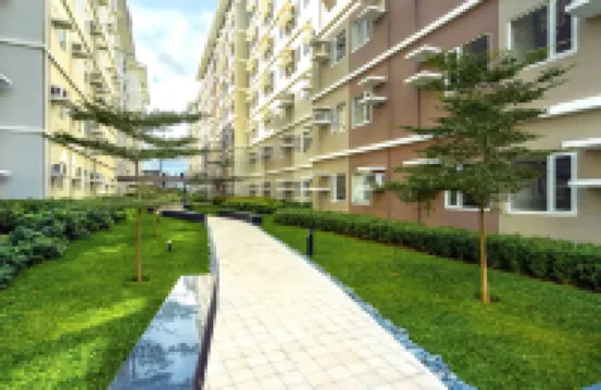 Scandinavian 1BR Condo w/ Free Parking – Trees Residences, Fairview Quezon City