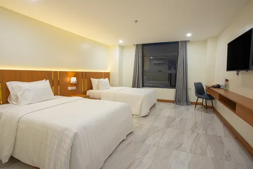 Nalada Hotel
