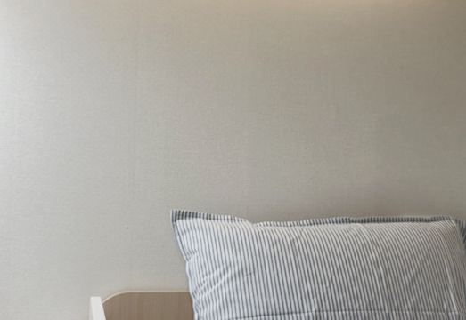 나나하우스 깔끔한 침실