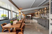 Mays Otel