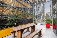 Prime CityView - Steps from Southern Cross