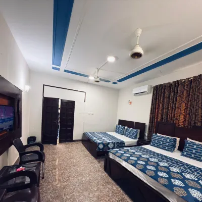 Guest House In Clifton Karachi Hotels near National Museum Of Pakistan