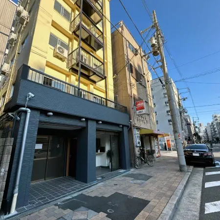 Katsu Hotel  One-bedroom flat