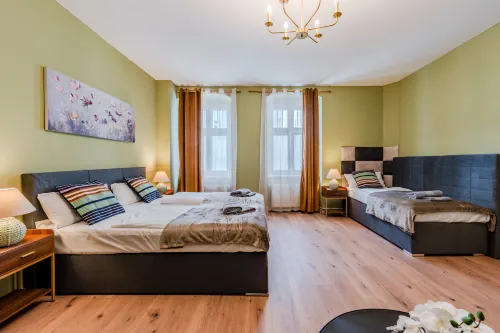 Modern Suite near Messe Berlin 8 Guests 2 Bathroom