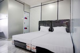 OYO 94903 Akasia Guesthouse