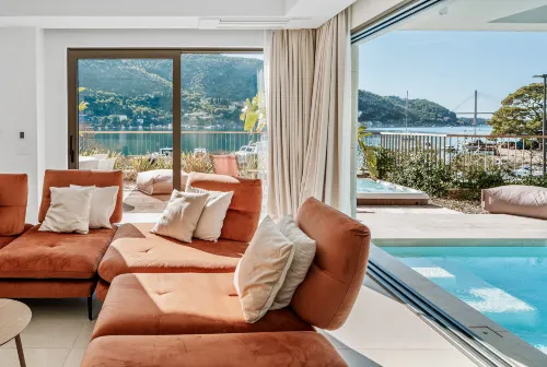 Villas & SPA Dubrovnik - Resort of Five Star Villas - parking