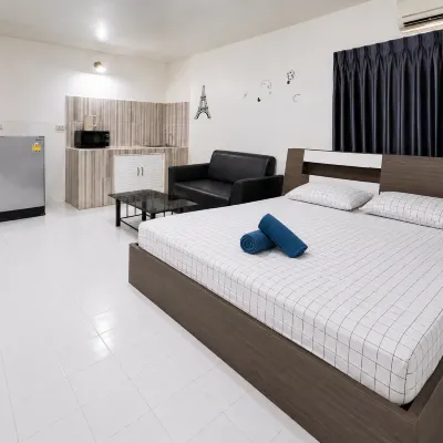 IMPACT Residence Muang Thong Thani C3 Hotels near Wat Cholapratan