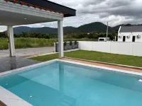Pool & Play Pool ViIla Sriracha - Villas