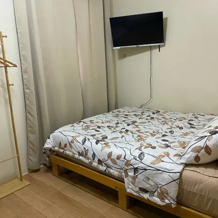 CC Transient House – Entire Townhouse (1 of 2 Bedrooms Available)