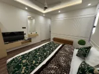 The Jumeirah Srinagar A Boutique Hotel - Airport Shuttle