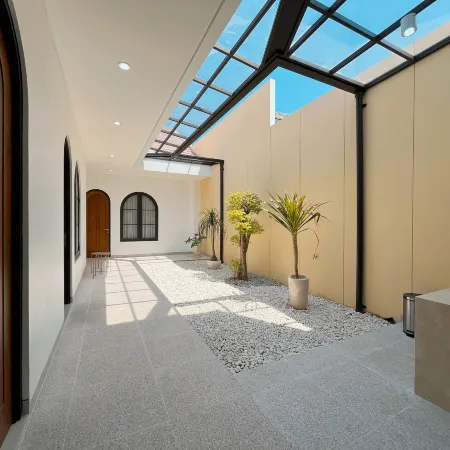 Lefko Malioboro Rooms & Villa by Sighma