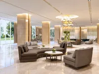 Stylish 1BR Near MOA • Massage Chair & Karaoke - Infinity Pools