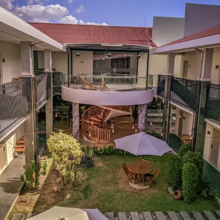GRAND SAMOTA HOTEL