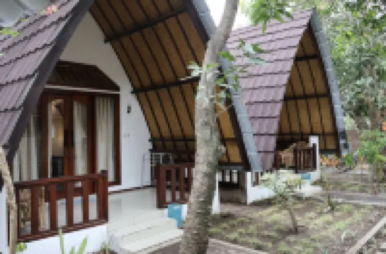 Rumah Gemala Gili Air Hotels near Gili Island Diving Center