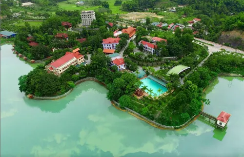 Him Lam Eco-tourism Area - Him Lam Resort โรงแรมในเดียนเบียนฟู