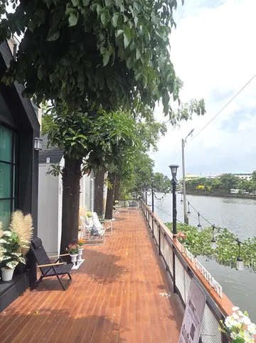 รูปภาพของเกรซริเวอร์ฟร้อนท์