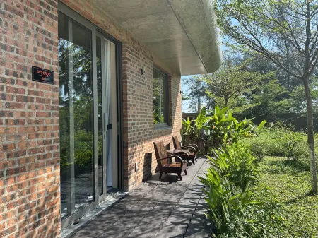 Sea to Sea Villa Boutique Отели в г. Phu Vang District