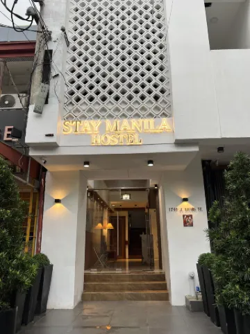 Stay Manila Hostel