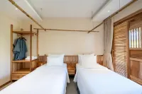 Van Long Garden Retreat Hotels in Phu Ly