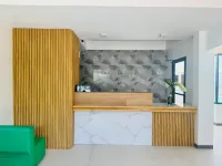 Green Meadows Tourist Inn Hotel di 