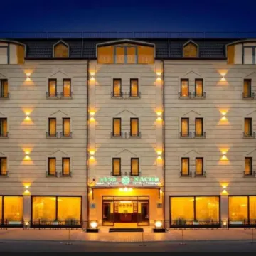 Nacho Hotel Yerevan, By One