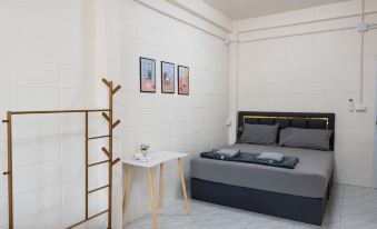 Room 208 Near Don Mueang Airport & BTS Wat PhraSi