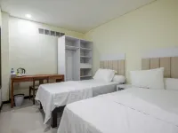 Eliyana Homestay & Kost โรงแรมในโคโมโด
