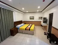 Topaz House By Gems Hotel