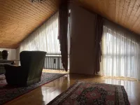 Sunny Wooden Loft with Large Windows Hotels in Unterhaching