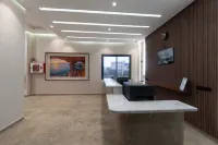ocean rooftop hotel - parking