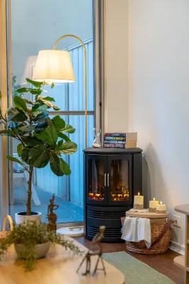 CBD• King Suite •Garage• BBQ •Pets•Walk Everywhere -  case vacanza in affitto