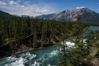 Bright & Quiet Cochrane Home Close to Calgary and Canmore Banff - 3 étoiles