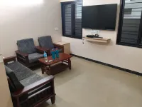 Majestic Homestay Villa - Near Aravind Hospital - Airport Shuttle