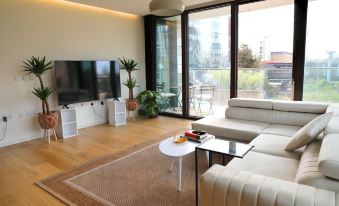 2 Bedroom 2 Bathroom St Pancras station apartment 사진