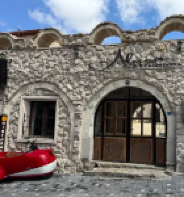 alaca cave cappadocia โรงแรมในเกอเรเม