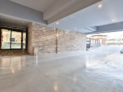 February, Riverside Gyeongsan Hotels in Gyeongsan-si