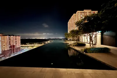 Georgetown Urban 3BR | Family | Skypool | SeaView